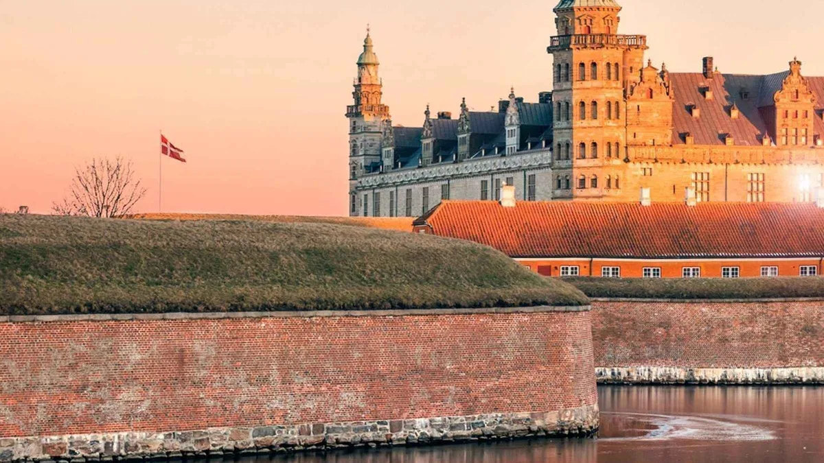The brick ramparts of Kronborg in evening light on a private Hamlet Castle tour from Copenhagen